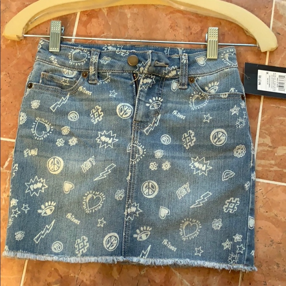 Girls denim skirt. Brand new, never worn.
